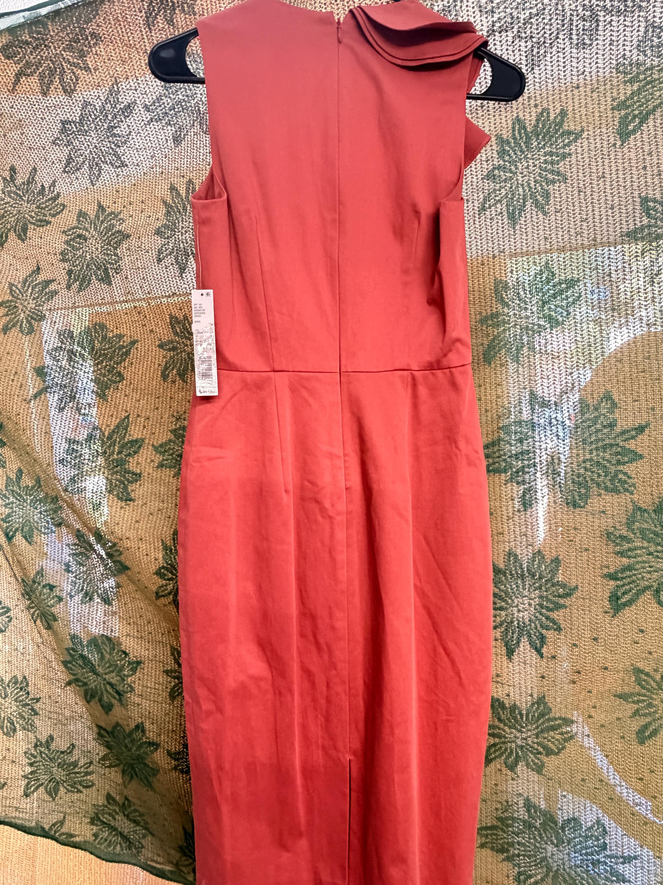 Antonio Melani Coral Sheath Dress NWT Floral Shoulder Detail Size 0